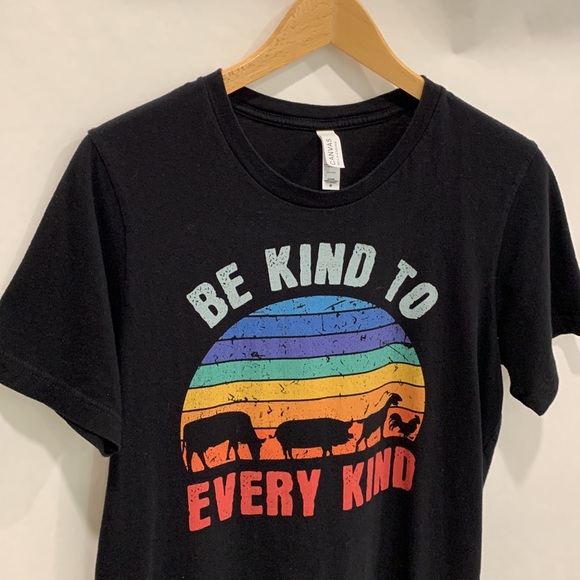 BELLA CANVAS Cotton Short Sleeve Crewneck Rainbow Be Kind Animal Tee Women’s M - Picture 4 of 9